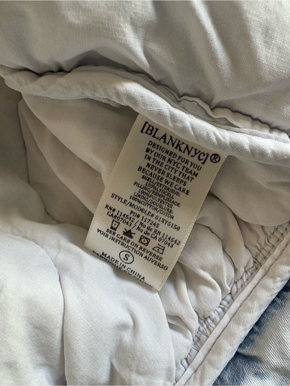 Blank NYC Sunbleached Quilted Puffer Jacket with Blue Stitching size Small - Picture 4 of 9